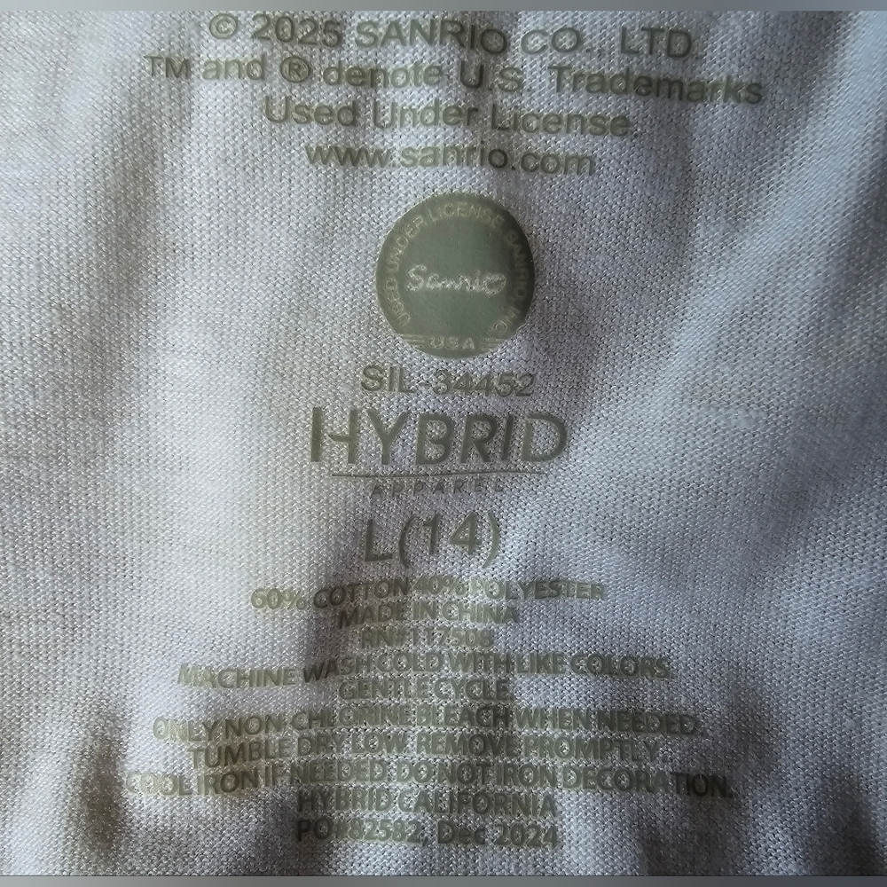 2025 Hello Kitty And Friends T-shirt NWOT - Picture 5 of 5